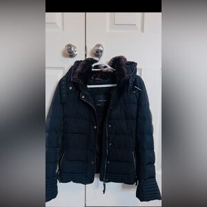 Zara Women's Black Puffer Jacket with Brown Trim